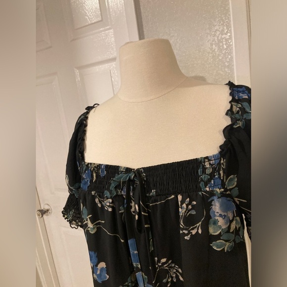 Blue rain Floral Off-Shoulder Dress - Picture 7 of 8